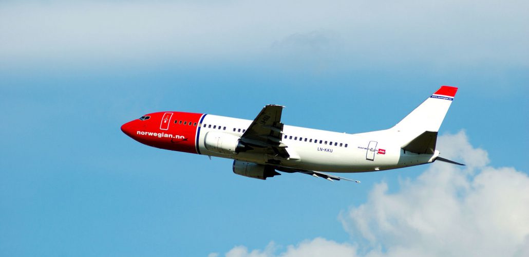Norwegian-fly tar av fra Oslo Lufthavn Gardermoen. (LN-KKU). Foto: Pål Stagnes