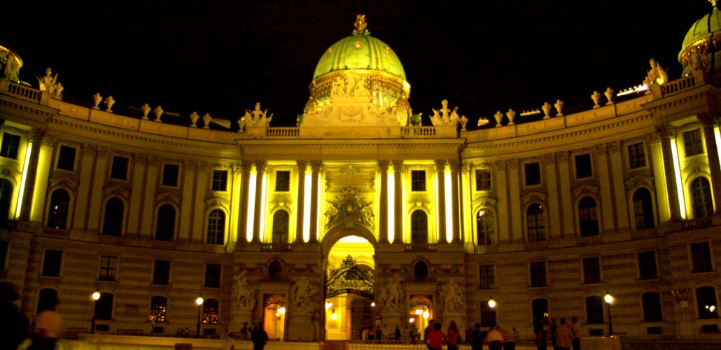 I sentrum av Wien på kvelden. Foto: Pål Stagnes