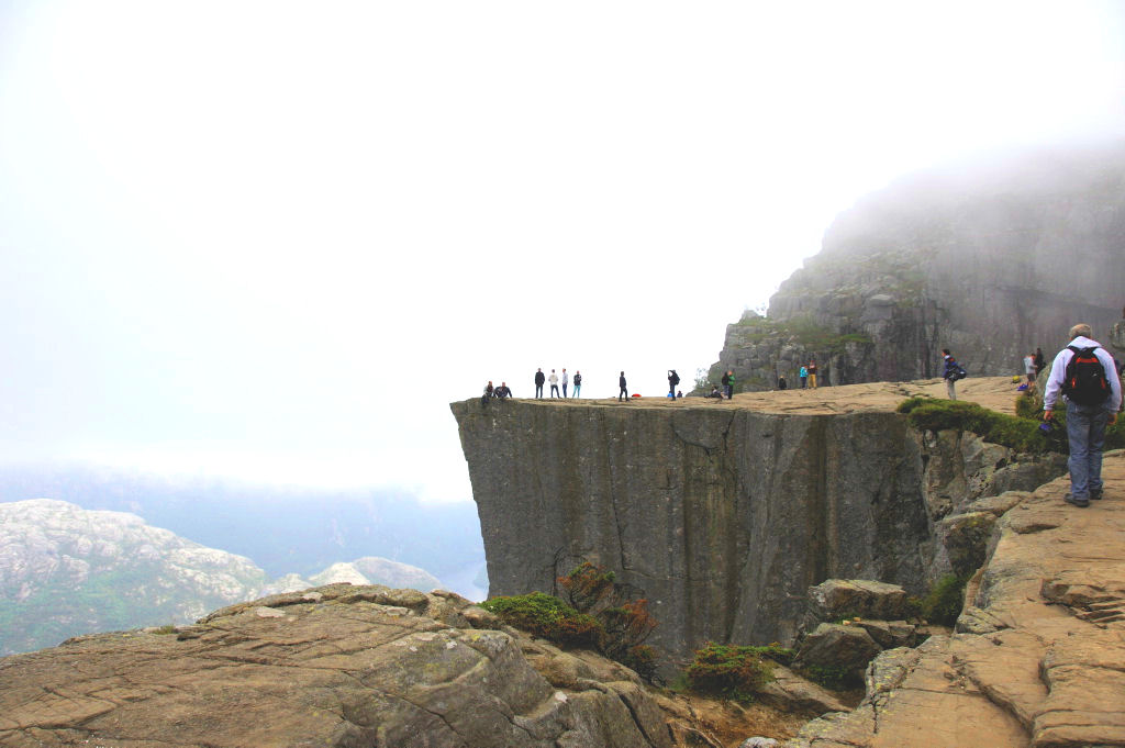National Scout Camp Stavanger 2013: Trip to Pulpit Rock. Photo: Pål Stagnes