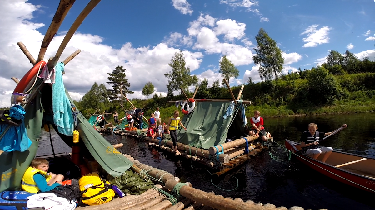 «Raft train». Photo: Pål Stagnes